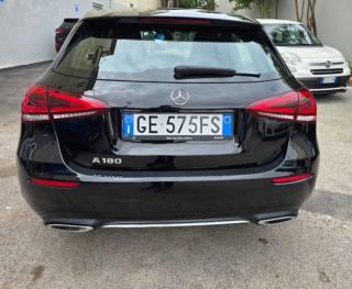 MERCEDES-BENZ A 180 usata, con Chiusura centralizzata