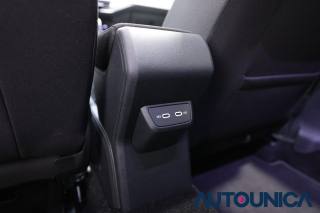 VOLKSWAGEN Taigo usata, con Luci diurne