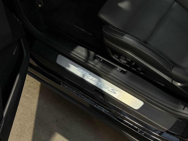 PORSCHE 911 usata, con Leve al volante