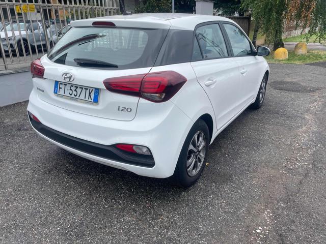 HYUNDAI i20 usata, con Airbag laterali