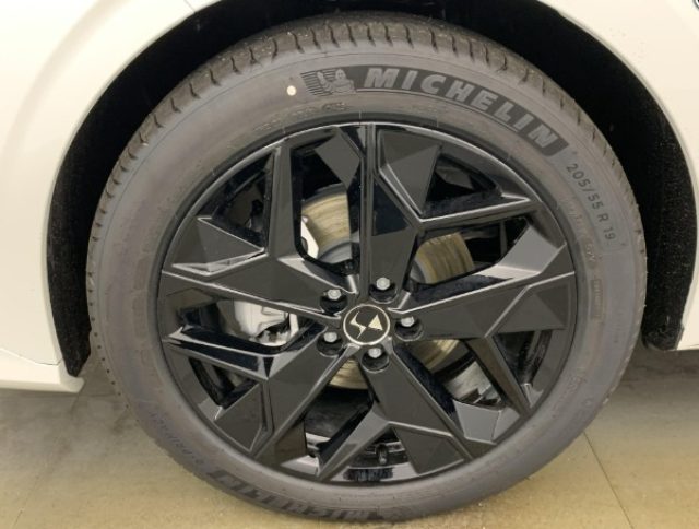 DS AUTOMOBILES DS 4 usata, con ESP