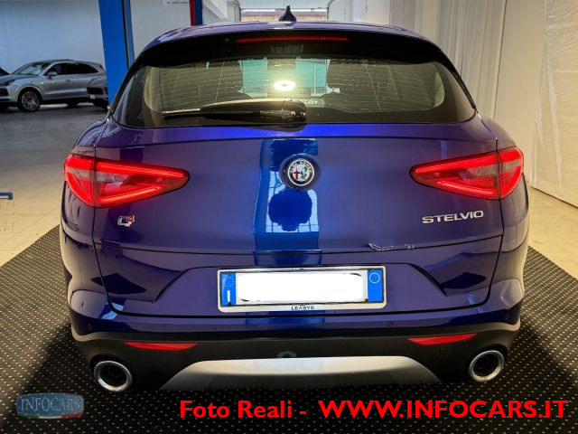 ALFA ROMEO Stelvio usata, con Trazione integrale
