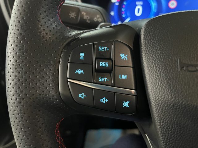 FORD Kuga usata, con Sistema di navigazione