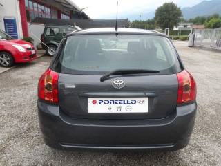 TOYOTA Corolla usata, con Chiusura centralizzata