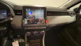 RENAULT Clio usata, con Sensori di parcheggio posteriori