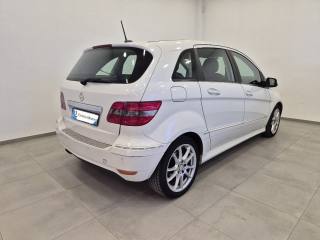 MERCEDES-BENZ B 160 usata, con Alzacristalli elettrici