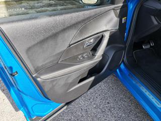 PEUGEOT 2008 usata, con Controllo automatico clima