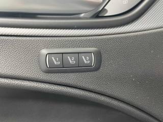 ALFA ROMEO Stelvio usata, con Specchietti laterali elettrici