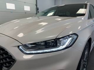 FORD Mondeo usata, con Sensori di parcheggio anteriori