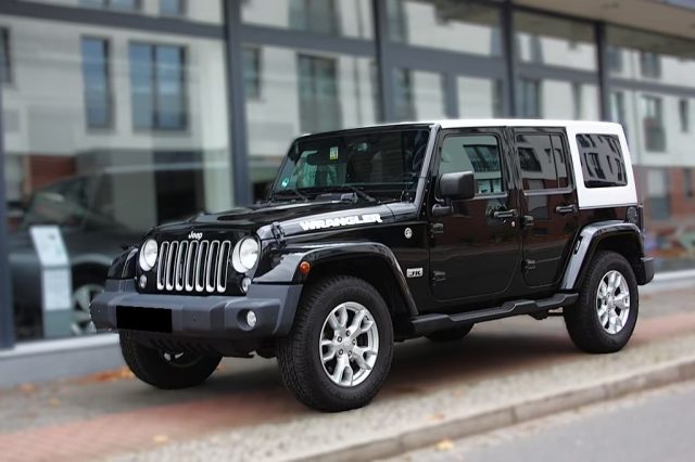 JEEP Wrangler usata, con Fendinebbia
