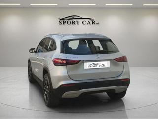 MERCEDES-BENZ GLA 180 usata, con Autoradio