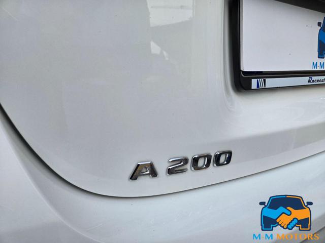 MERCEDES-BENZ A 200 usata, con Sedile posteriore sdoppiato