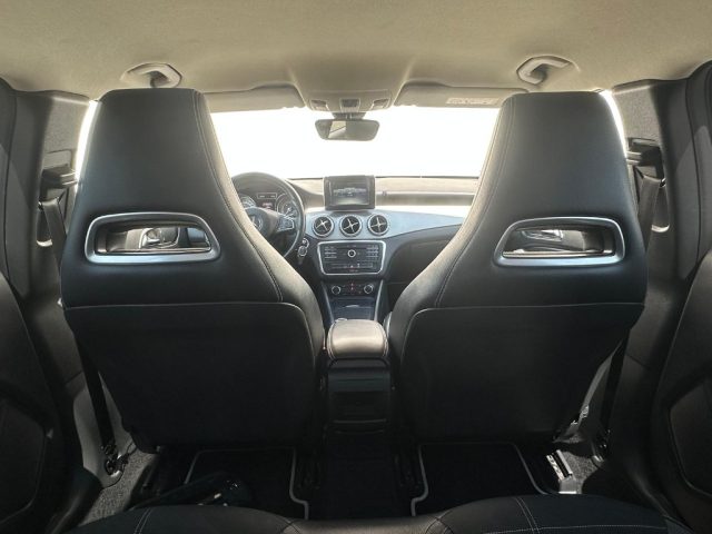 MERCEDES-BENZ GLA 200 usata, con Servosterzo