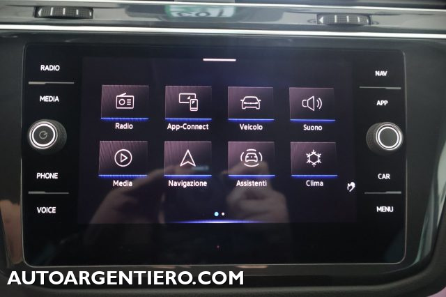 VOLKSWAGEN Tiguan usata, con Park Distance Control