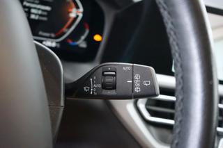 BMW 318 usata, con Streaming musicale integrato