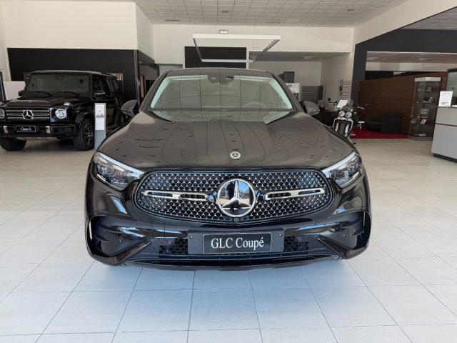 MERCEDES-BENZ GLC 300 usata, con Airbag