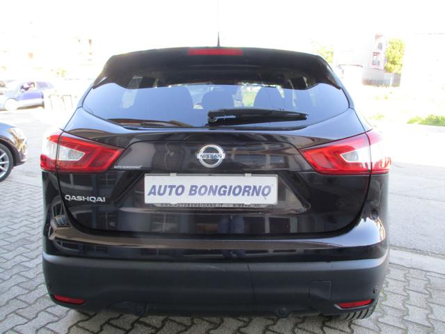 NISSAN Qashqai usata, con Boardcomputer