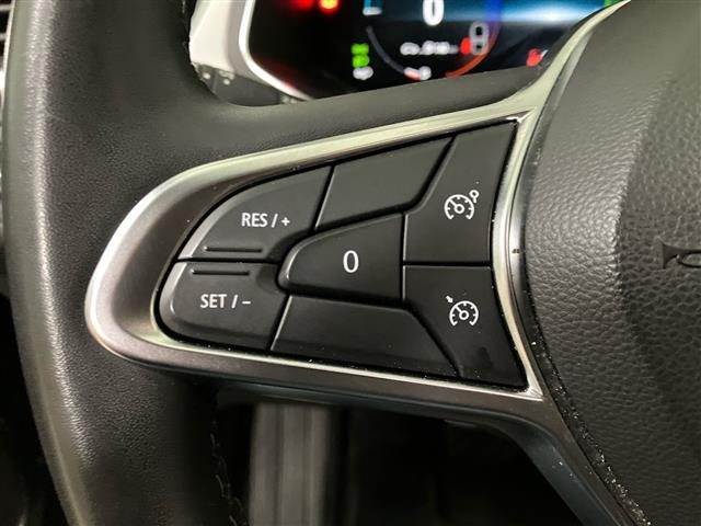 RENAULT Captur usata, con Sensori di parcheggio anteriori