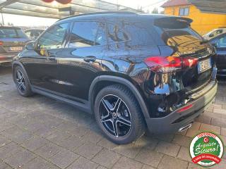 MERCEDES-BENZ GLA 200 usata, con Alzacristalli elettrici