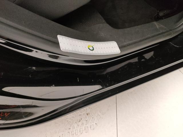 PEUGEOT 308 usata, con Supporto lombare