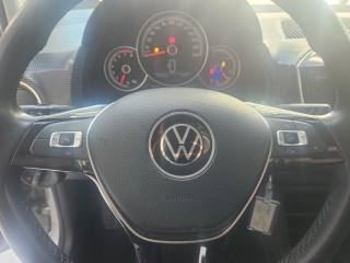 VOLKSWAGEN up! usata, con Vivavoce