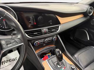 ALFA ROMEO Giulia usata, con Climatizzatore