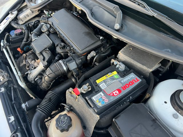 PEUGEOT 206 usata 11