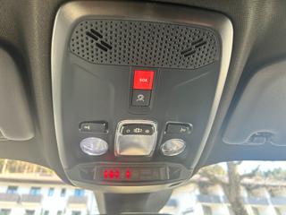 PEUGEOT 2008 usata, con Touch screen