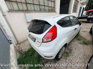 FORD Fiesta usata, con Autoradio