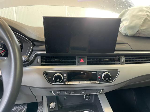 AUDI A4 usata, con Park Distance Control