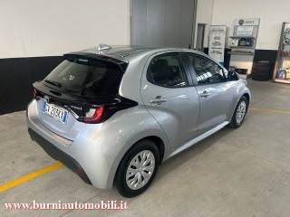 TOYOTA Yaris usata, con Alzacristalli elettrici