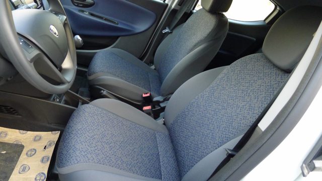 LANCIA Ypsilon usata, con Specchietti laterali elettrici
