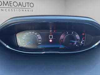 PEUGEOT 5008 usata, con Sistema di navigazione