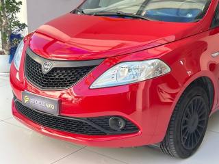 LANCIA Ypsilon usata, con Airbag