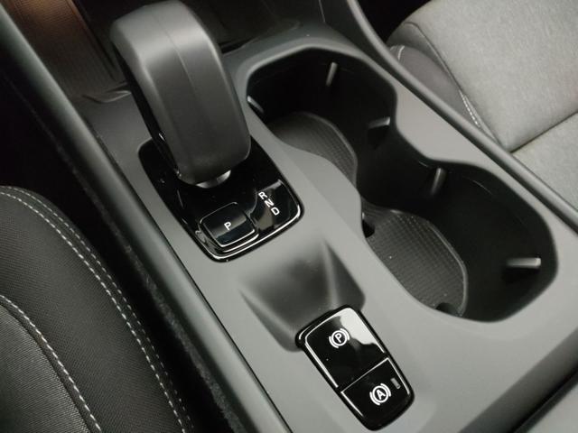 VOLVO XC40 usata, con Portellone posteriore elettrico