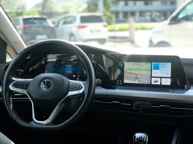 VOLKSWAGEN Golf Variant usata, con Controllo automatico clima