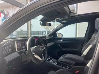 VOLKSWAGEN Tiguan usata, con Sensore di luce