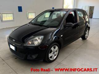 FORD Fiesta usata 2