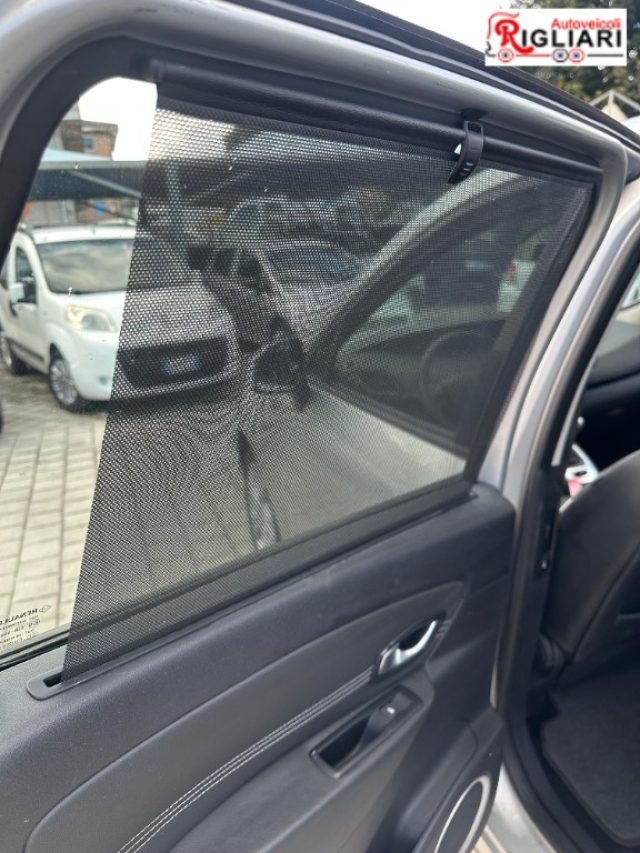 RENAULT Scenic usata 15