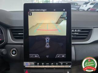 RENAULT Captur usata, con Sistema di navigazione