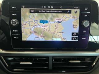 VOLKSWAGEN T-Roc usata, con USB