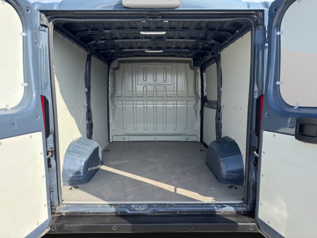 PEUGEOT Boxer usata 13