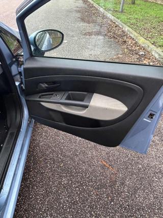 FIAT Grande Punto usata 12