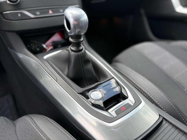 PEUGEOT 308 usata, con Controllo automatico clima