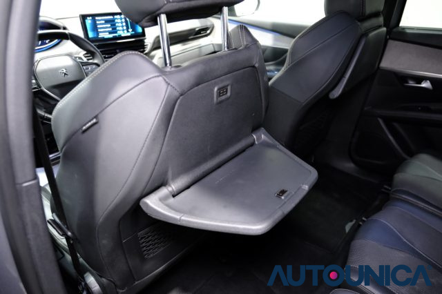 PEUGEOT 5008 usata, con Head-up display
