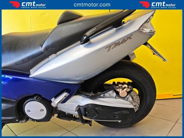 YAMAHA T-Max 500 usata 9