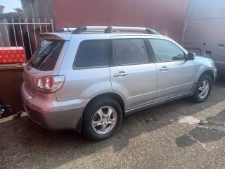 MITSUBISHI Outlander usata, con Airbag