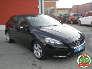 VOLVO V40 usata, con Airbag