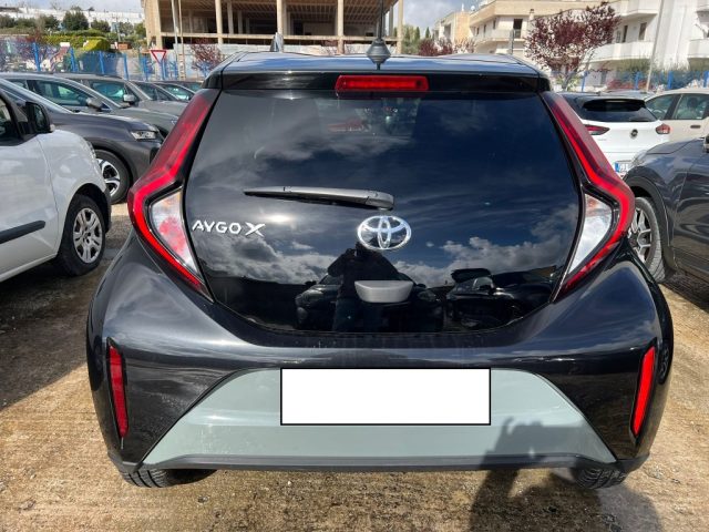 TOYOTA Aygo X usata 14