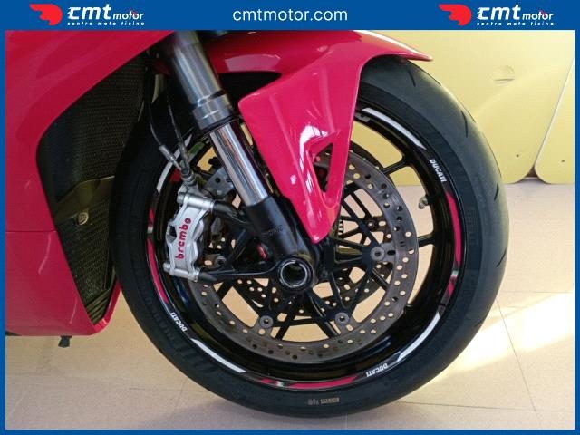 DUCATI Panigale V4 usata 7